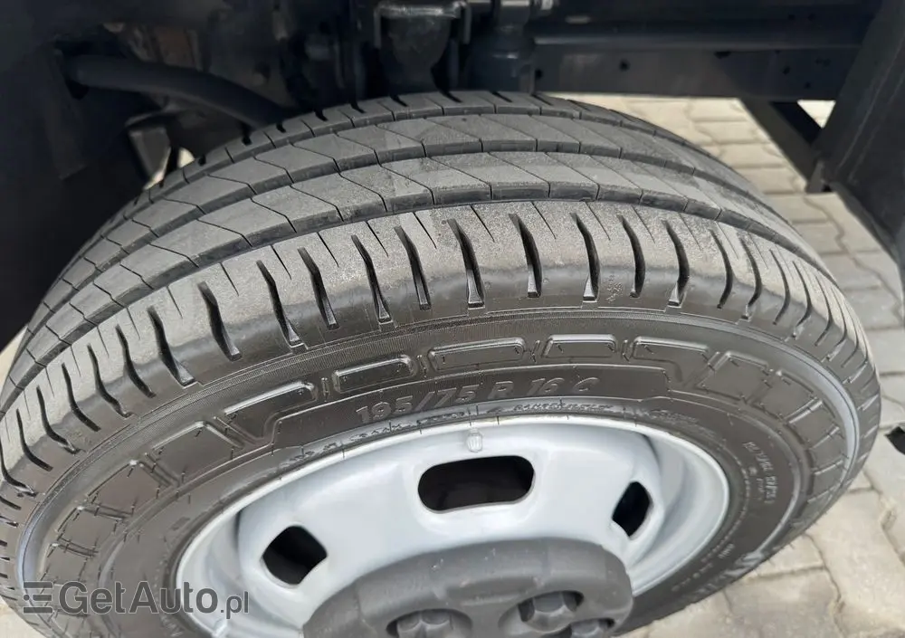 IVECO 35C16,,35C17,,35C18,,50C15,,50C17,,50C18 KIPER WYWROT 3 STR 3,0 SILNIK 