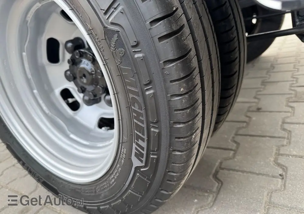 IVECO 35C16,,35C17,,35C18,,50C15,,50C17,,50C18 KIPER WYWROT 3 STR 3,0 SILNIK 