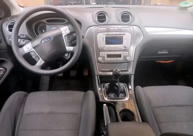 FORD Mondeo 2.0 Titanium