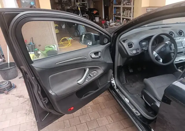 FORD Mondeo 2.0 Titanium