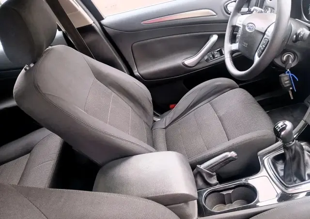 FORD Mondeo 2.0 Titanium