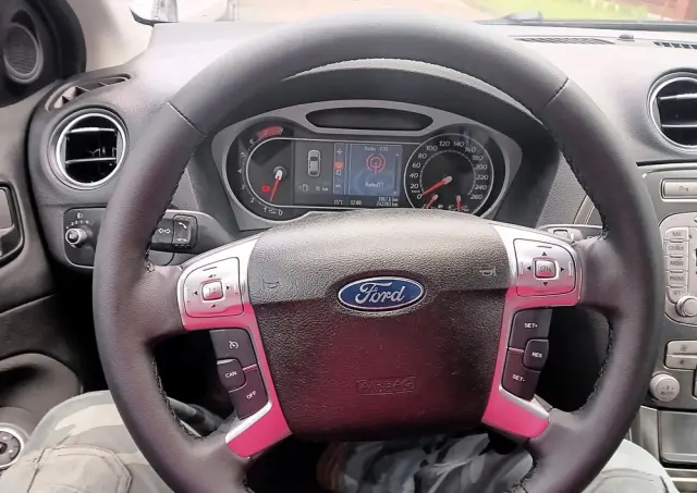 FORD Mondeo 2.0 Titanium