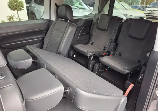 VOLKSWAGEN Caddy Maxi 2.0 TDI Style DSG