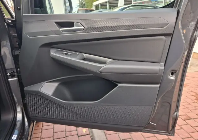 VOLKSWAGEN Caddy Maxi 2.0 TDI Style DSG