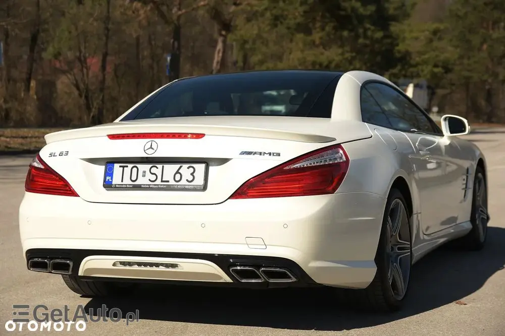 MERCEDES-BENZ SL 63 AMG