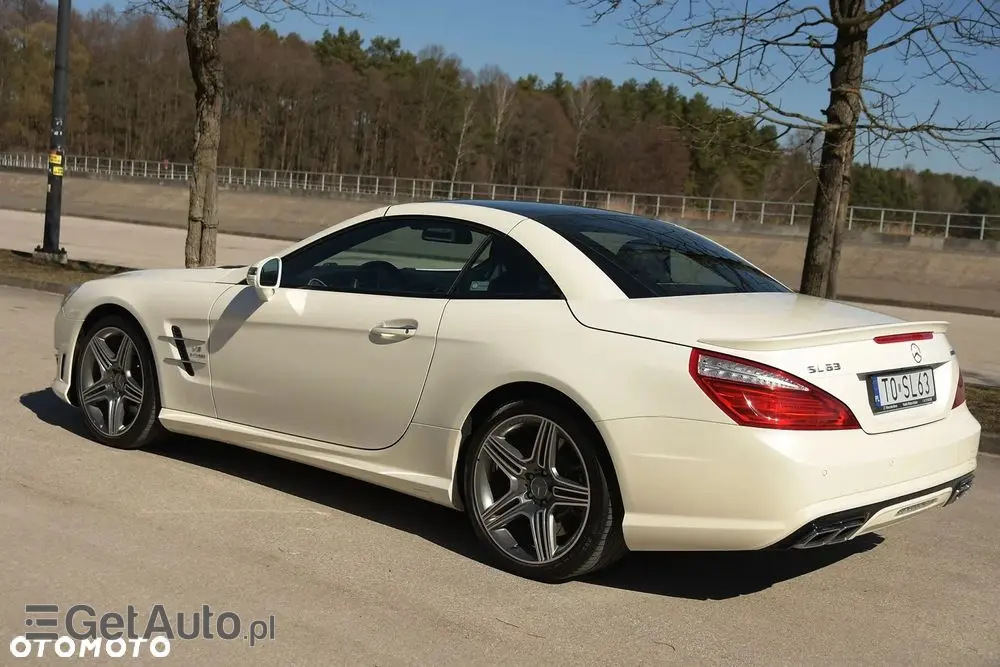 MERCEDES-BENZ SL 63 AMG