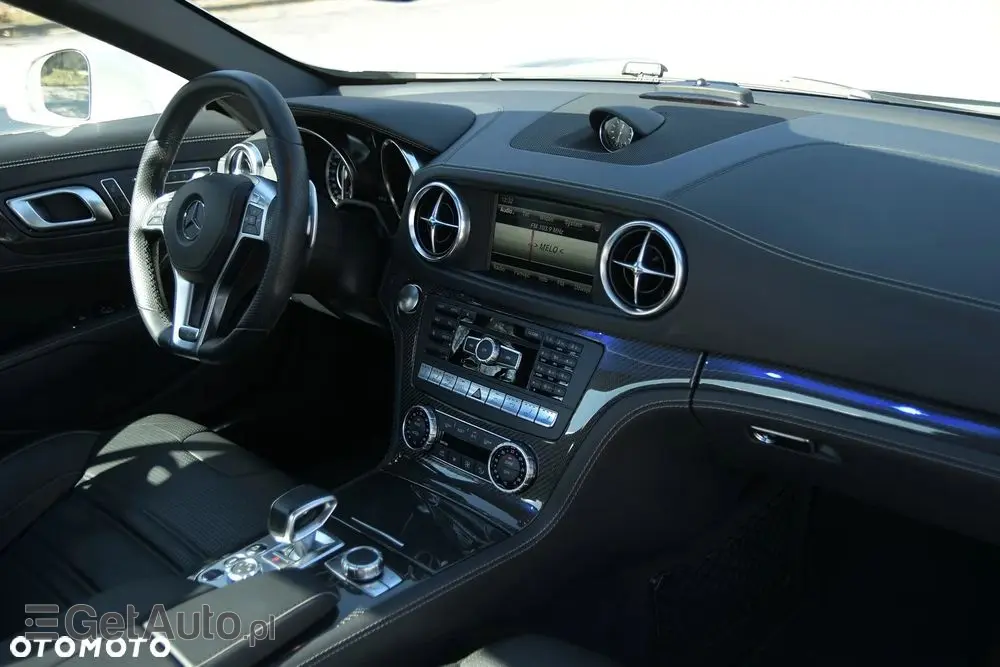 MERCEDES-BENZ SL 63 AMG