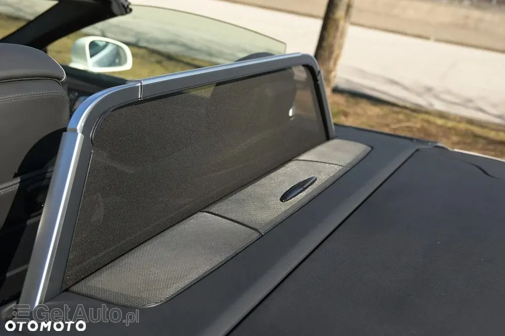 MERCEDES-BENZ SL 63 AMG