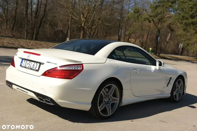 MERCEDES-BENZ SL 63 AMG