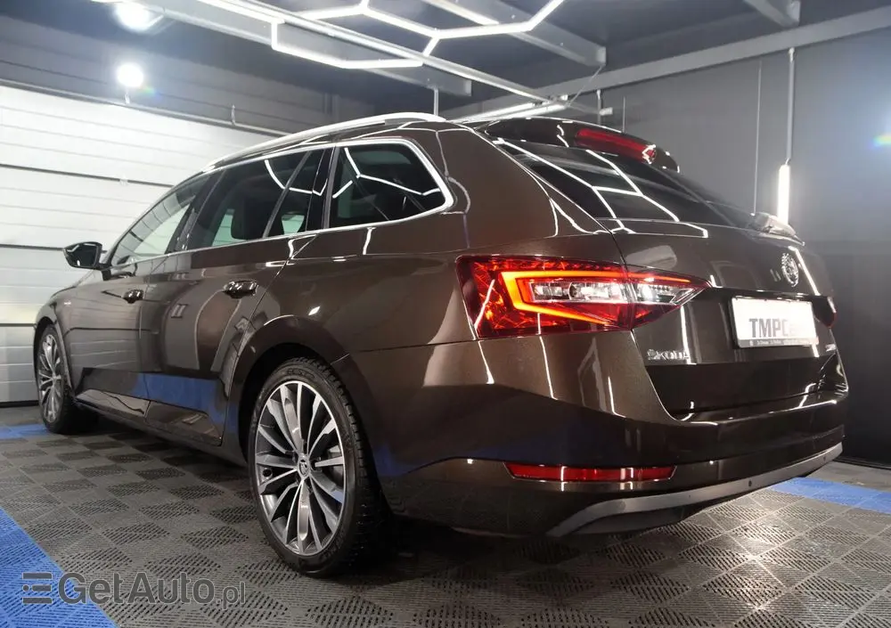 SKODA Superb 1.8 TSI L&K