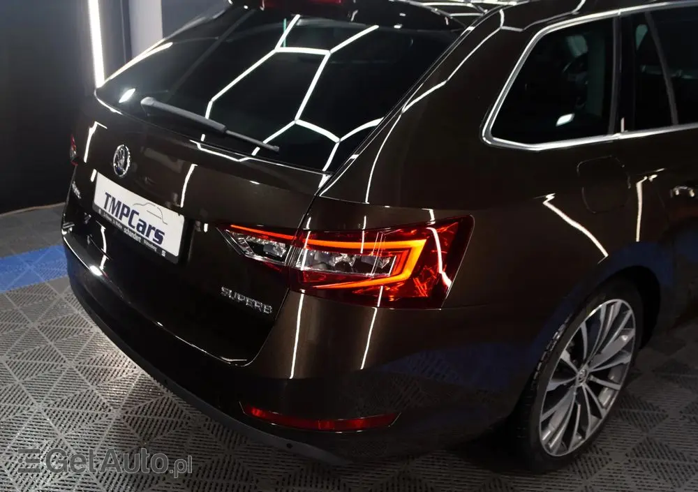 SKODA Superb 1.8 TSI L&K