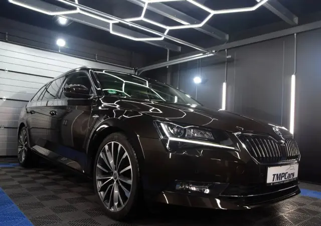 SKODA Superb 1.8 TSI L&K