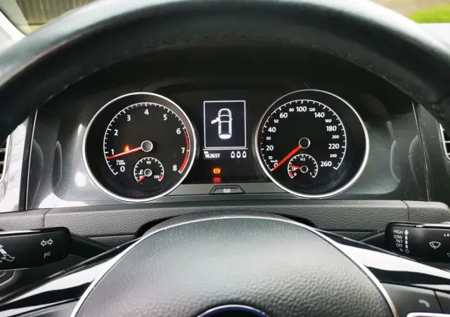 VOLKSWAGEN Golf 1.4 TSI (BlueMotion Technology) Comfortline