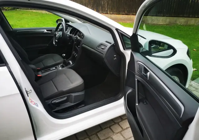 VOLKSWAGEN Golf 1.4 TSI (BlueMotion Technology) Comfortline