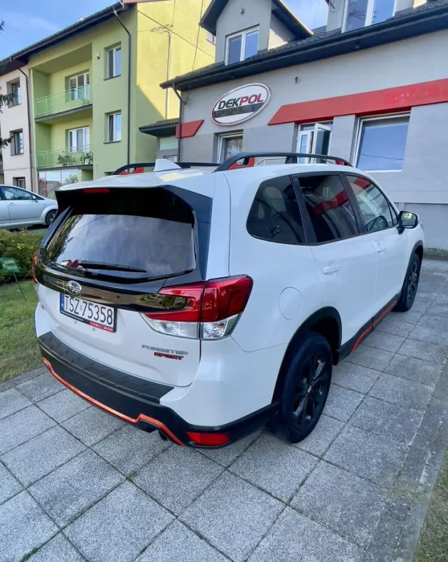 SUBARU Forester 