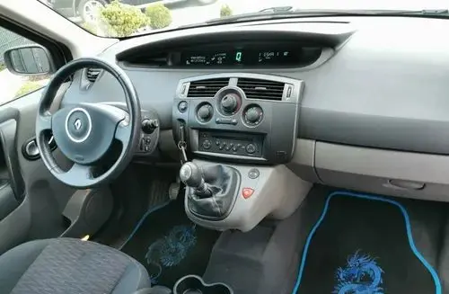 RENAULT Scenic 