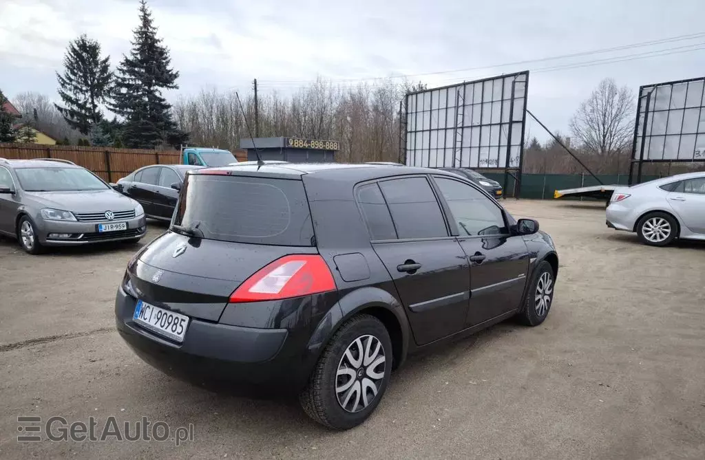 RENAULT Megane 