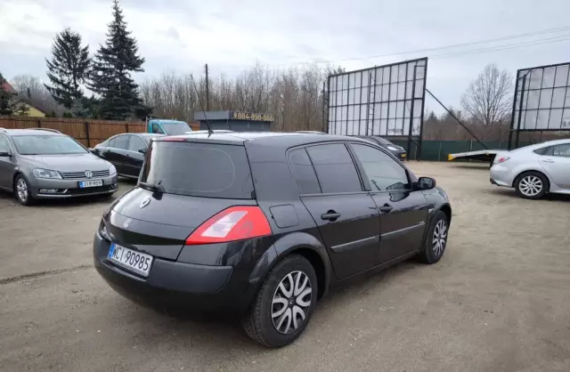 RENAULT Megane 