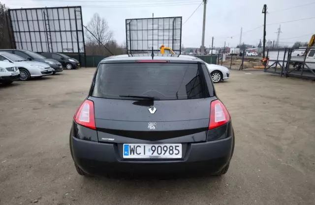 RENAULT Megane 