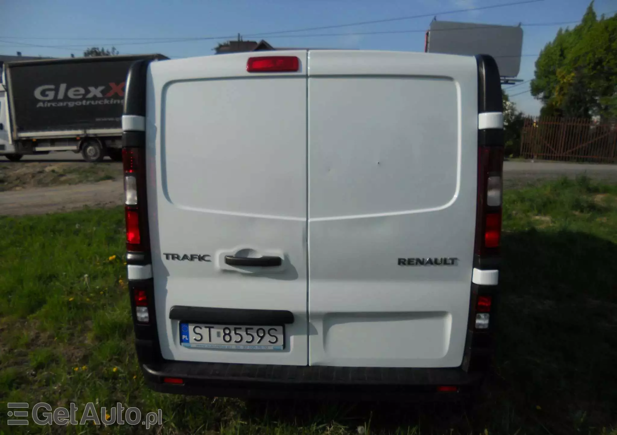 RENAULT Trafic 
