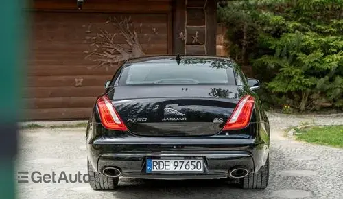 JAGUAR XJ 