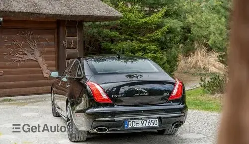 JAGUAR XJ 