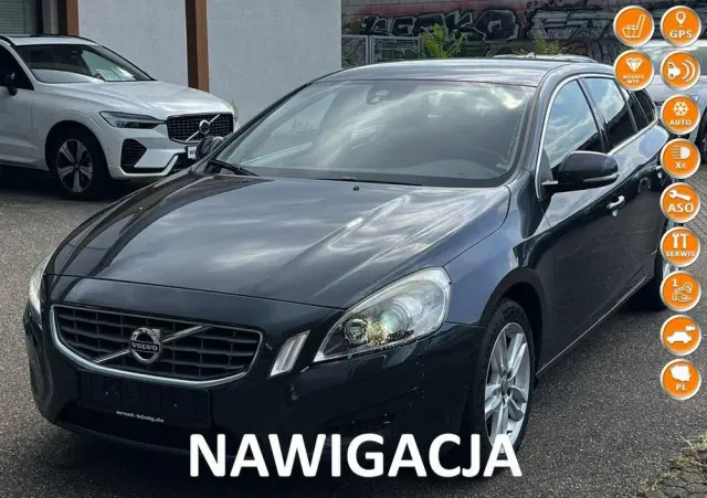 VOLVO V60 D3 Momentum