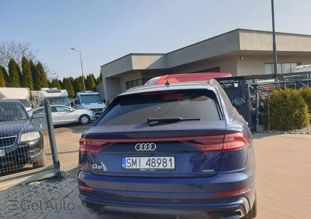 AUDI Q8 SUV TFSI quattro 250 kW tiptronic
