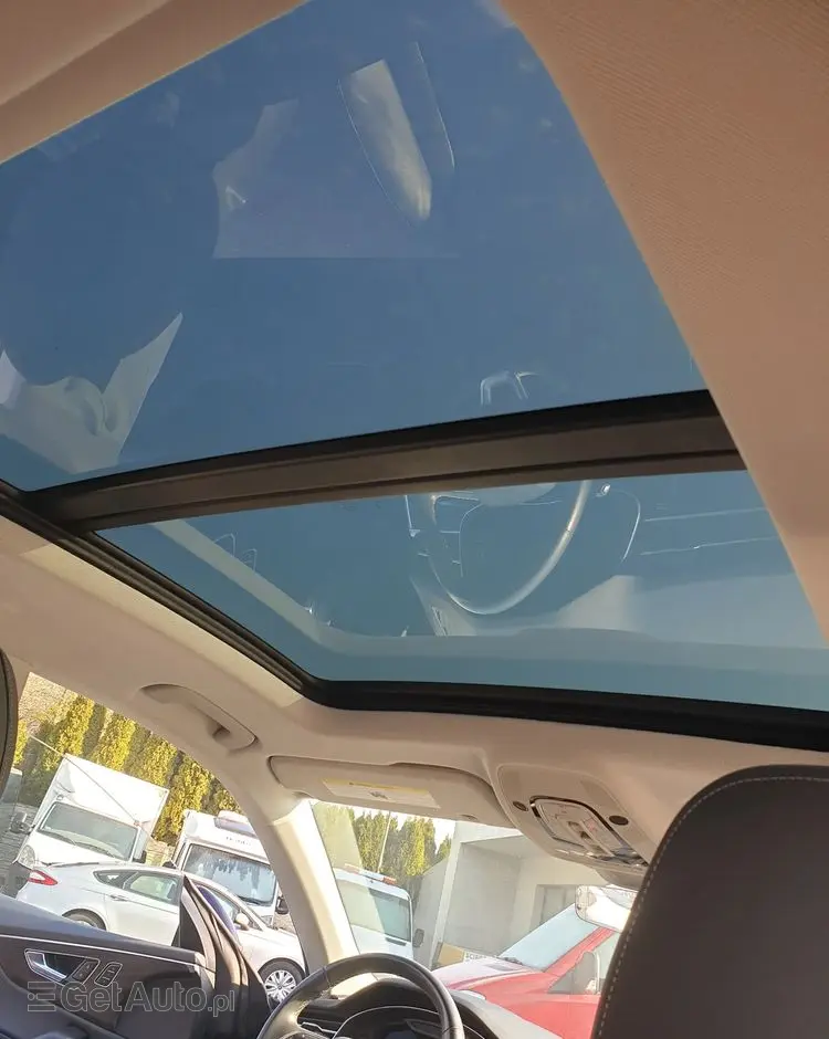 AUDI Q8 SUV TFSI quattro 250 kW tiptronic