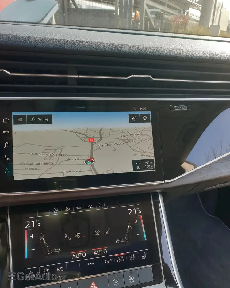AUDI Q8 SUV TFSI quattro 250 kW tiptronic