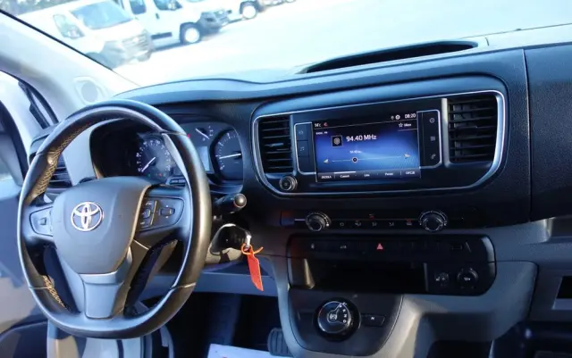 TOYOTA Proace Automat 2.0 D4D L2 Zabudowa Klima 