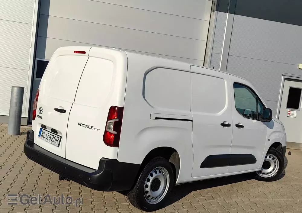 TOYOTA Proace City Berlingo Partner 