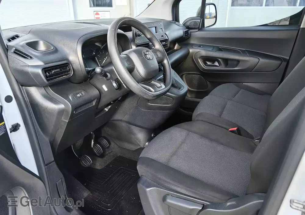 TOYOTA Proace City Berlingo Partner 