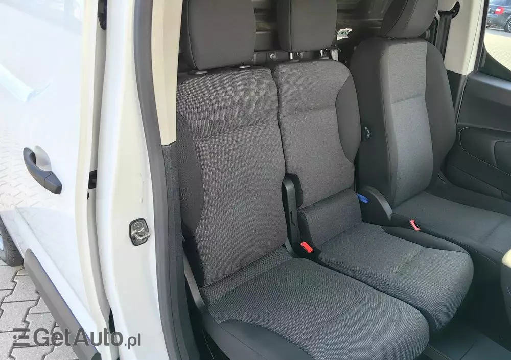 TOYOTA Proace City Berlingo Partner 