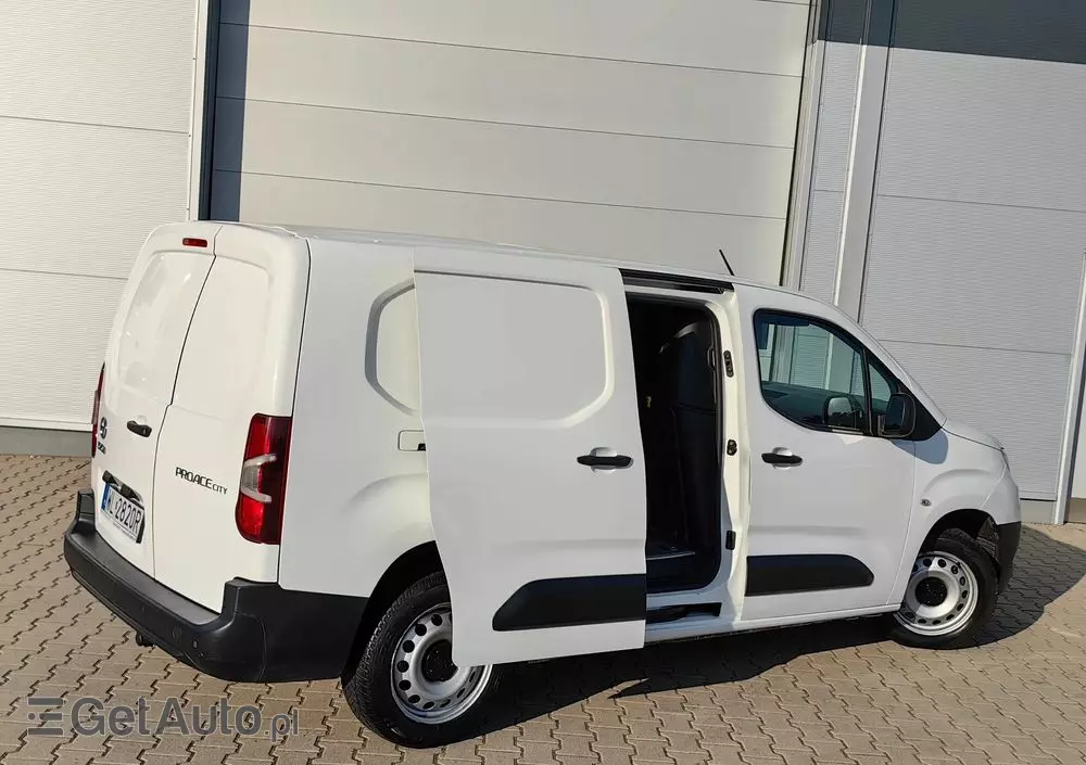 TOYOTA Proace City Berlingo Partner 