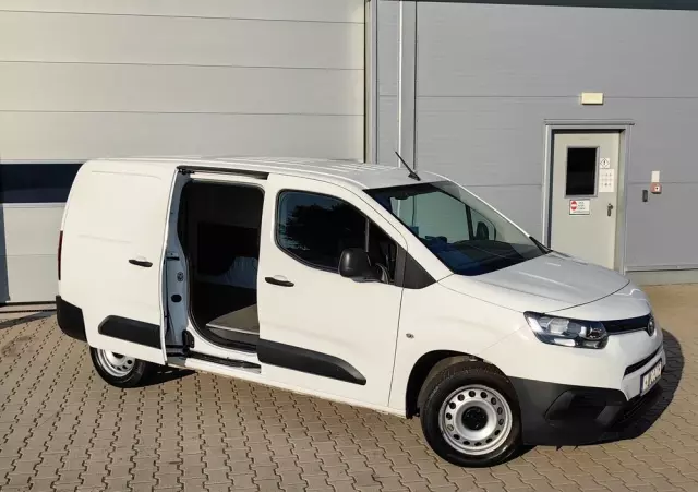 TOYOTA Proace City Berlingo Partner 