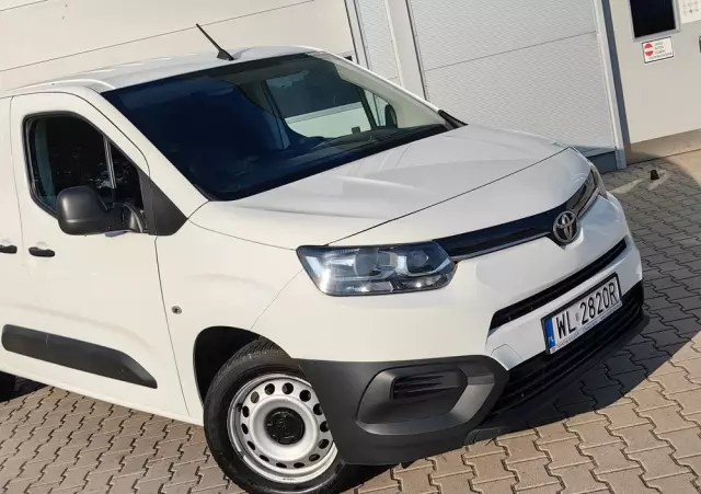 TOYOTA Proace City Berlingo Partner 