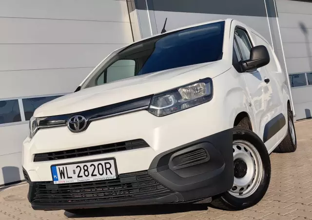 TOYOTA Proace City Berlingo Partner 
