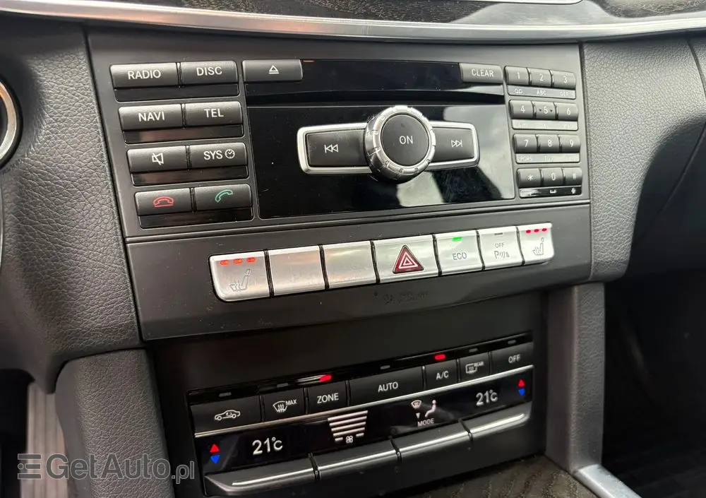 MERCEDES-BENZ Klasa E 300 T BlueTEC 9G-TRONIC