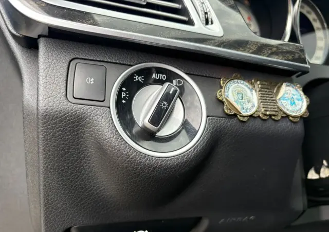 MERCEDES-BENZ Klasa E 300 T BlueTEC 9G-TRONIC