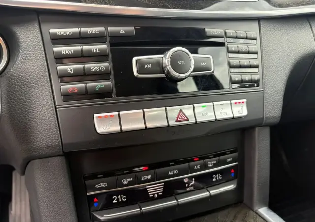 MERCEDES-BENZ Klasa E 300 T BlueTEC 9G-TRONIC