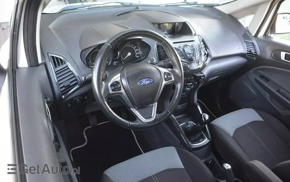 FORD EcoSport 1.5 EcoBlue TITANIUM