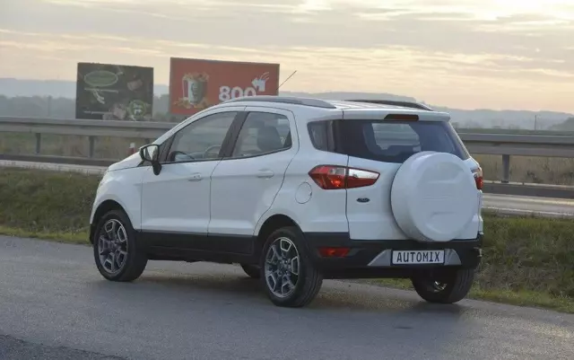 FORD EcoSport 1.5 EcoBlue TITANIUM