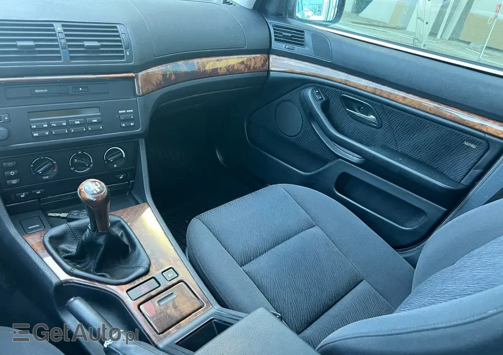 BMW Seria 5 520i