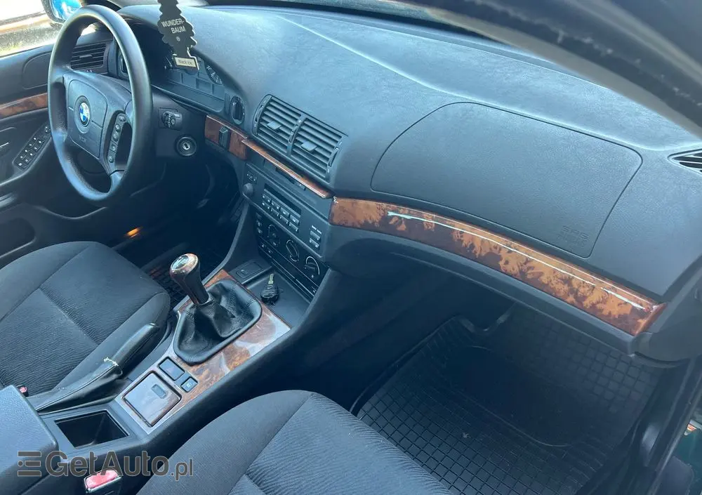 BMW Seria 5 520i