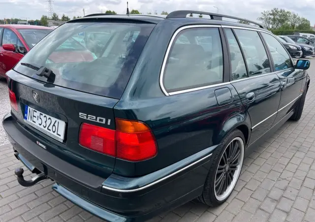 BMW Seria 5 520i