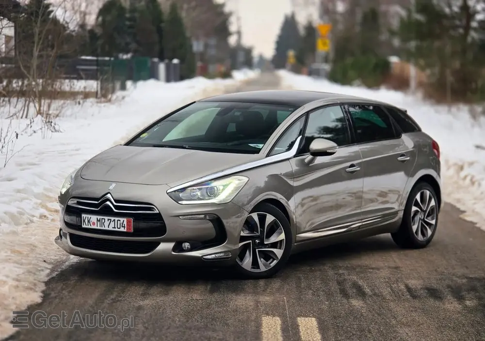 CITROËN DS5 HDi 165 SportChic