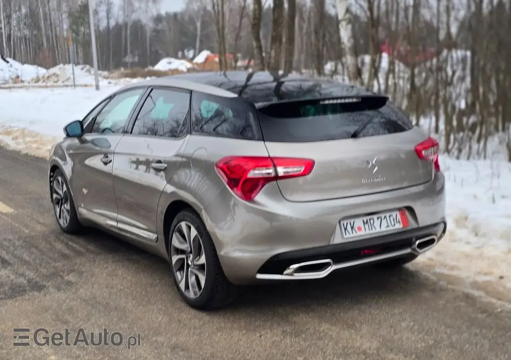 CITROËN DS5 HDi 165 SportChic