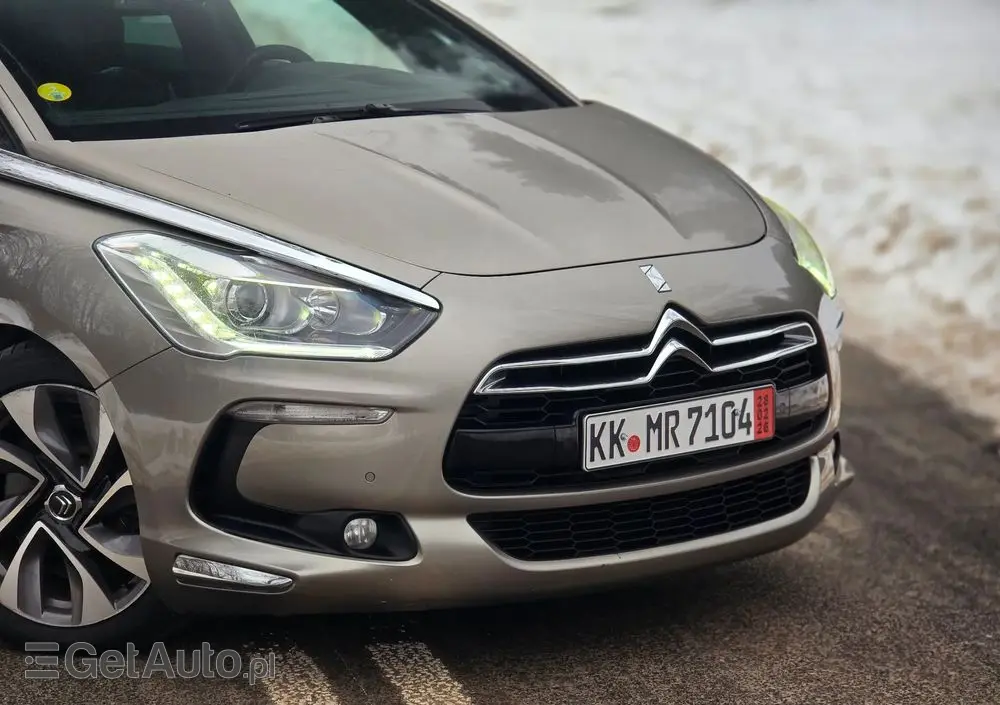 CITROËN DS5 HDi 165 SportChic