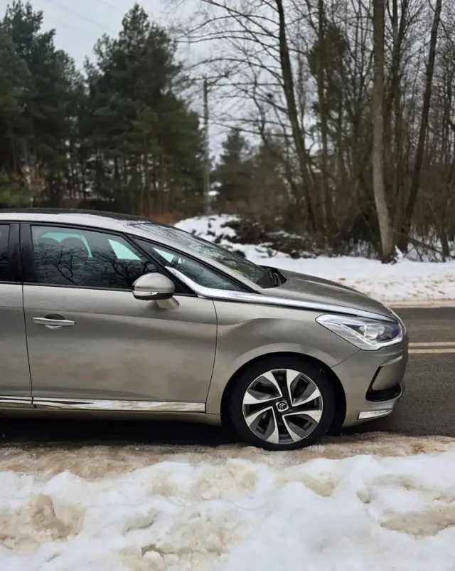 CITROËN DS5 HDi 165 SportChic